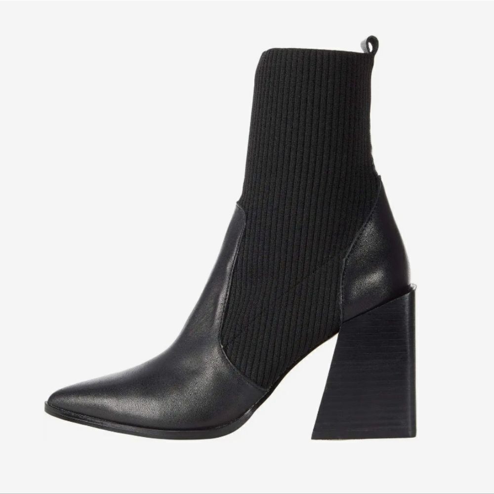 New Steve Madden Tackle Black leather